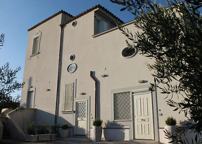 Villa Carbonilla